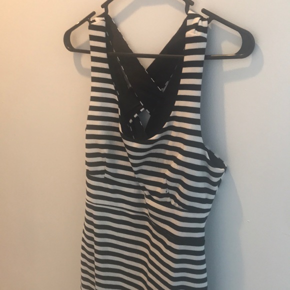 Black and white stripe dress with cross back. - Picture 2 of 3